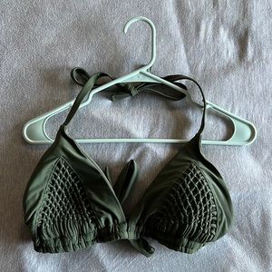 Womens bikini top, Size large
